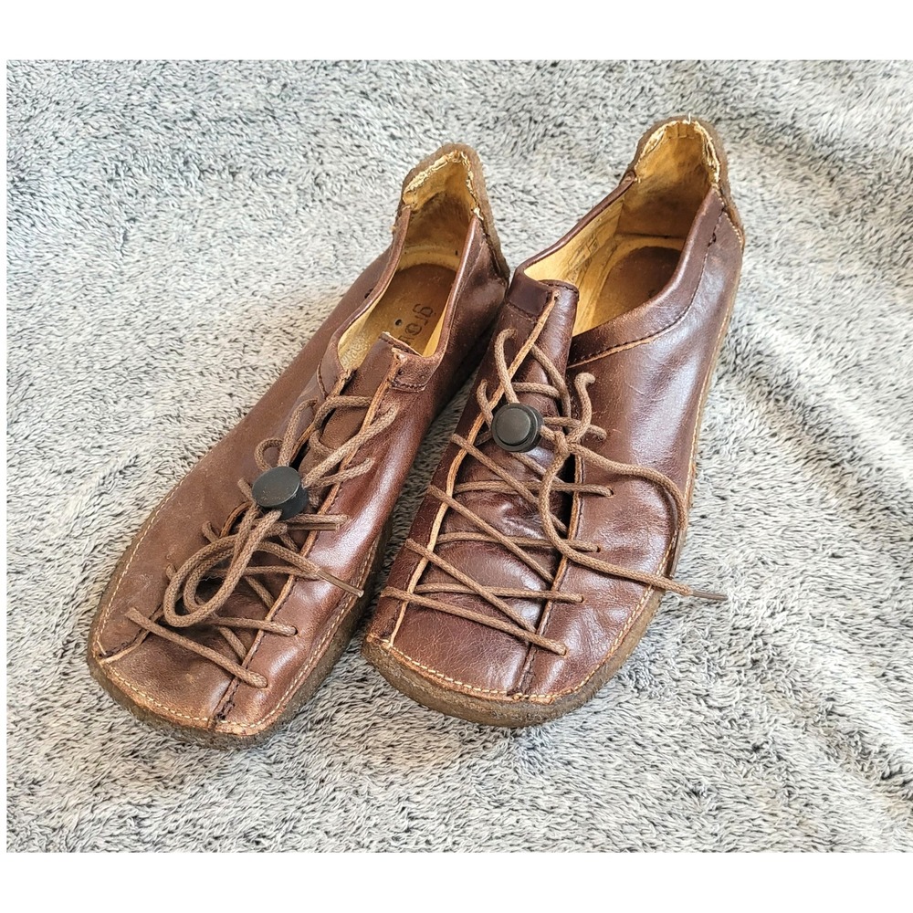Groundhog Women Lace Up Shoes 8 Soft Leather Brown Comfort Crepe Sole 21461